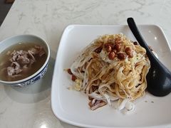 -甘掌门·化州驰名牛杂粉(越秀店)