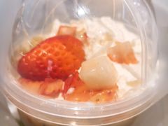 霸气生日草莓-奈雪的茶(凯德新都心店)