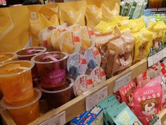 零售区-良品铺子(万象城店)