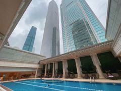 -富力丽思卡尔顿酒店健身中心