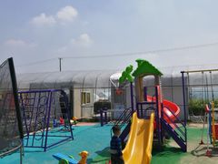 -小鱼草莓采摘园农家乐·小鱼餐厅