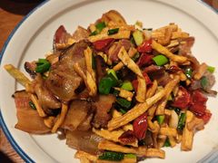 -索溪山寨·湘西饮食文化博物馆(标志门店)