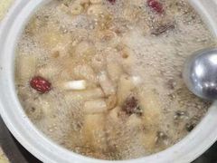 -东巴谷野生菌火锅餐厅