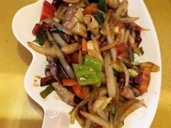 -覃记海鲜美食餐厅