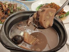 章鱼莲藕煲-汇兴源餐馆(小北路店)