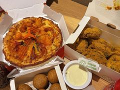 -BHC炸鸡(明洞总店)