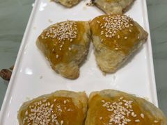 特色叉烧酥-中国大酒店·食街