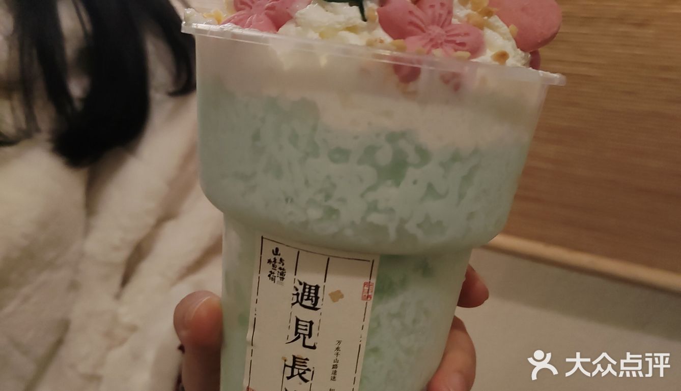 超级出片的甜品店，拍照真的超级好看。
