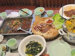 -六合居·明厨亮灶餐厅(成双大道店)