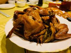招牌烤乳鸽-石岐佬中山菜馆(张溪店)