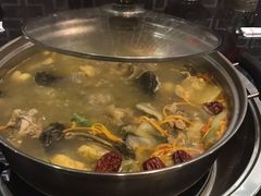 -丫丫汤膳打边炉(宏府408坊店)