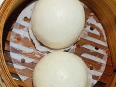 土豪金流沙包-维园悦谱·海派家常菜(乌鲁木齐南路店)