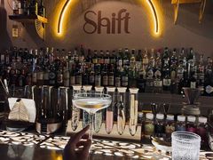 -Shift cocktail bar鸡尾酒吧