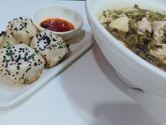 虾仁生煎-咬不得高祖生煎·简餐(高银街店)