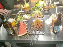 -马路牙子烧烤音乐酒馆(望京店)