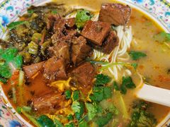 -金杨拉面王小吃面馆·牛三宝面·红烧牛肉粉