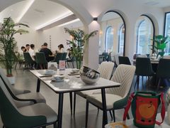 -何适山庄 ·可团建(水长城P2停车场店)