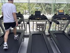 -超鹿运动(达信大厦店)