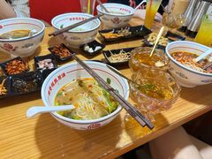 -小椒羊.羊肉粉 龙虾 羊肉串(新地旗舰店)
