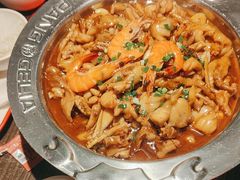 -胖哥俩肉蟹煲(湖滨银泰in77店)