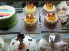 -焙丽拾光(麦凯乐直营店)
