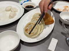 虾仁韭菜鸡蛋盒子-燕春楼(海河华鼎店)