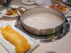 -粤顺渔坊·中山脆肉鲩火锅(清湖店)