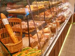 -巴黎贝甜(泗泾店)