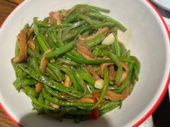 -黄泥岗·地道湖北菜(奥特莱斯店)