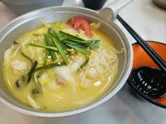 -汤小云火锅米线(钻汇广场店)