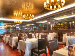 大堂-Wolfgang’s Steakhouse 沃夫冈牛排馆(上海白玉兰广场店)