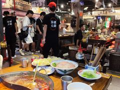 -萍姐火锅·公路夜市(武汉首店)