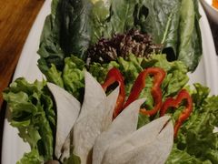 -老牌坊云南鱼豆花火锅(哈西万达店)