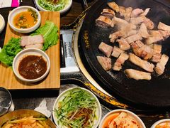 黑猪肉-Dombe豚(黑猪肉街店)
