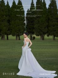 -雪中彩影婚纱摄影·微光艺术中心