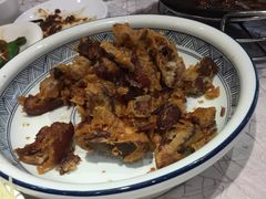 脆皮肘子-新侨小馆(东直门北小街店)