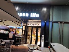 -The open life(万象城店)