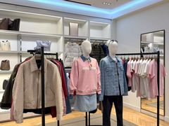 -百年港湾奥特莱斯(香炉礁店)