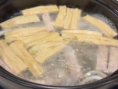 -烹然四季椰子鸡火锅(团结湖总店)