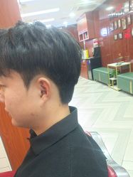 -米娜护肤造型