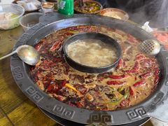 -黄潇洒老火锅(九眼桥宏济巷店)