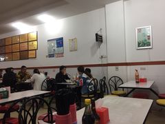 大堂-东街钟楼肉粽(总店)