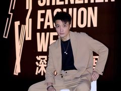 -欢乐海岸椰林沙滩-2025湾区超级灯会