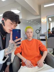 -IU潮牌·SALON