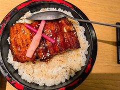 双层鳗鱼饭-沼津港渔市(宏伊国际广场店)