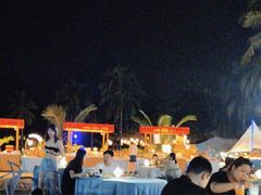 -亚龙湾希尔顿自助餐厅·海鲜·烧烤·沙滩BBQ·现场乐队