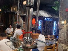 大堂-破瓦寒窑·地摊烤羊排