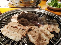 -唯成•韩国炭火烤肉 유성고기