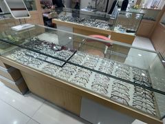 -东方眼镜(凉城路店)