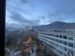 -平措康桑·和牛自助观景餐厅(布达拉宫店)